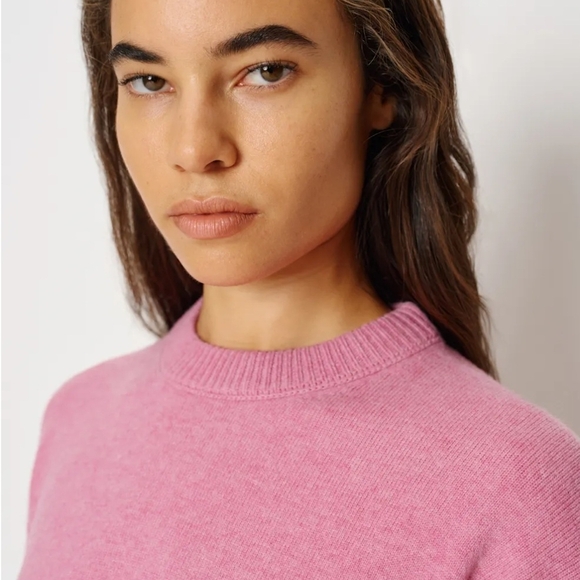 New Reformation Soft Pink Crew Sweater L - Picture 5 of 8